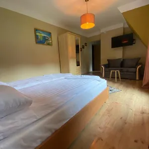 25 H Apartmán