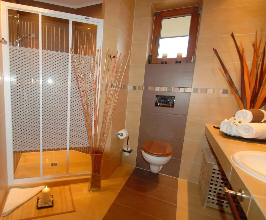 Golden Vacation Club Hotel Zakopane 0*,